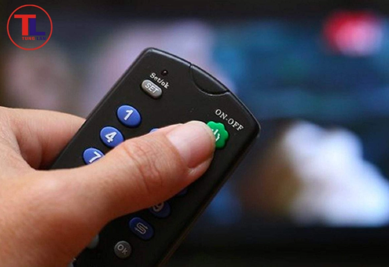 Khởi động lại thiết bị và tivi