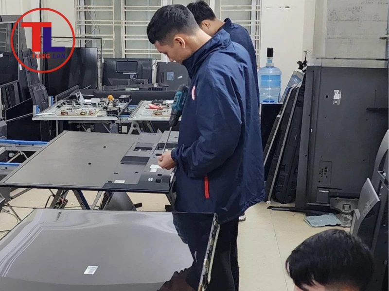 Phòng tránh lỗi nháy đèn đỏ trên tivi Samsung