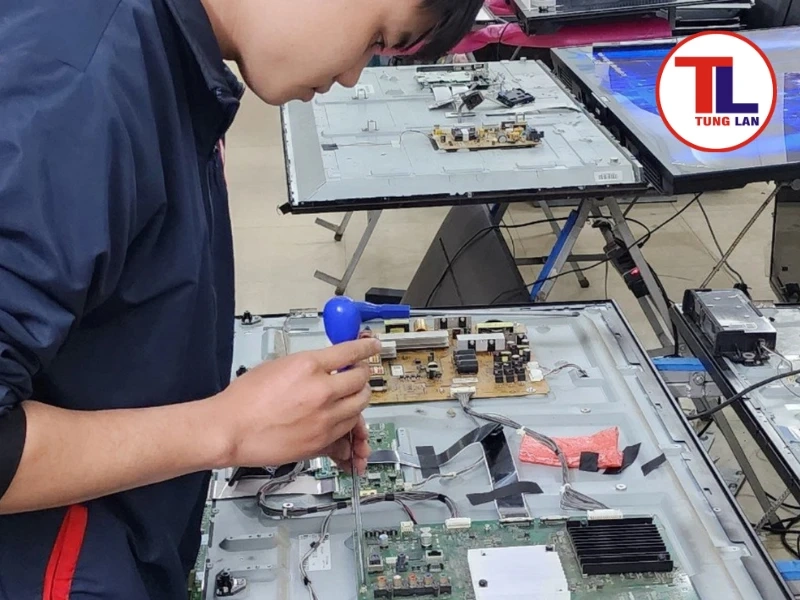 #Màn Hình Tivi Bị Ám Xanh - Nguyên Nhân Và Cách Khắc Phục