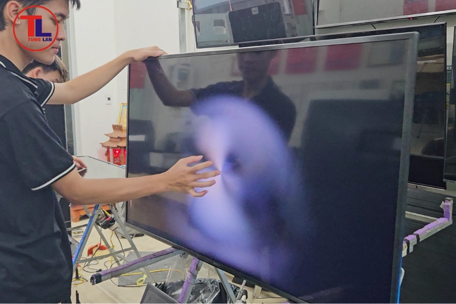 Tivi có đèn nguồn nhưng không lên hình: Nguyên nhân & Cách sửa