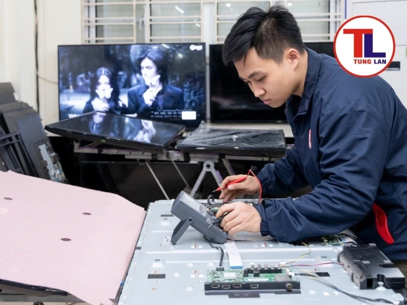 Ép màn hình tivi dưới 50 inch