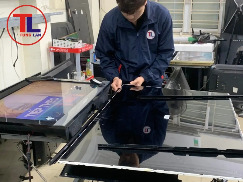 Chi phí thay đèn LED tivi Samsung cập nhật mới nhất 2025