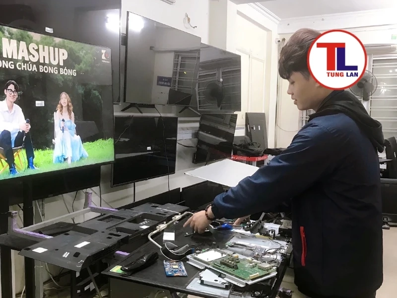Bảng giá dịch vụ sửa tivi và chính sách bảo hành