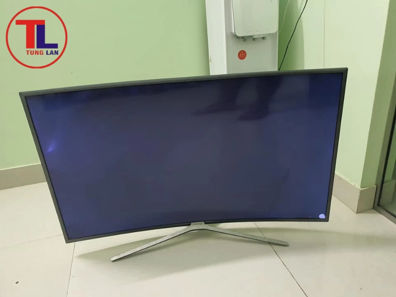 tivi tcl bị đen màn hình vẫn có tiếng