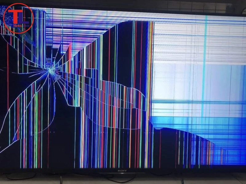 tivi bị nứt màn hình