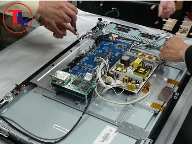 Nguyên nhân khiến bo mạch Tivi bị hỏng