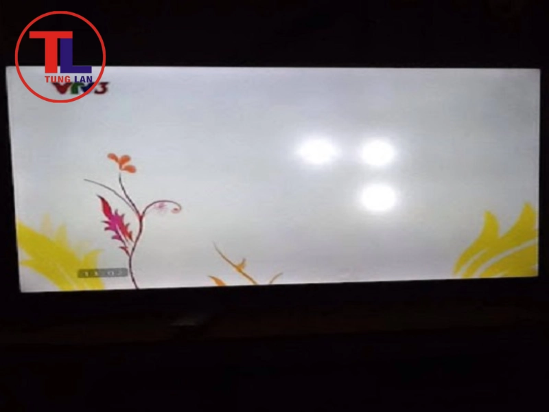 Màn hình có đốm sáng, vệt sáng hoặc vùng tối