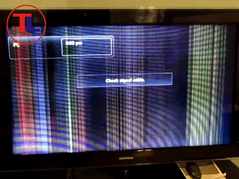 Màn hình có sọc, đốm màu hoặc nhấp nháy