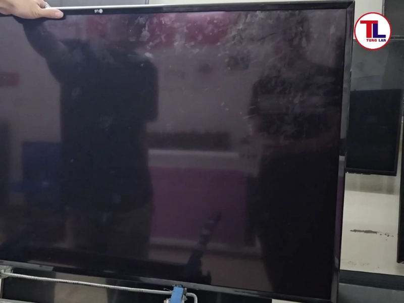 Hỏng đèn LED màn hình (Phổ biến nhất - 60%)